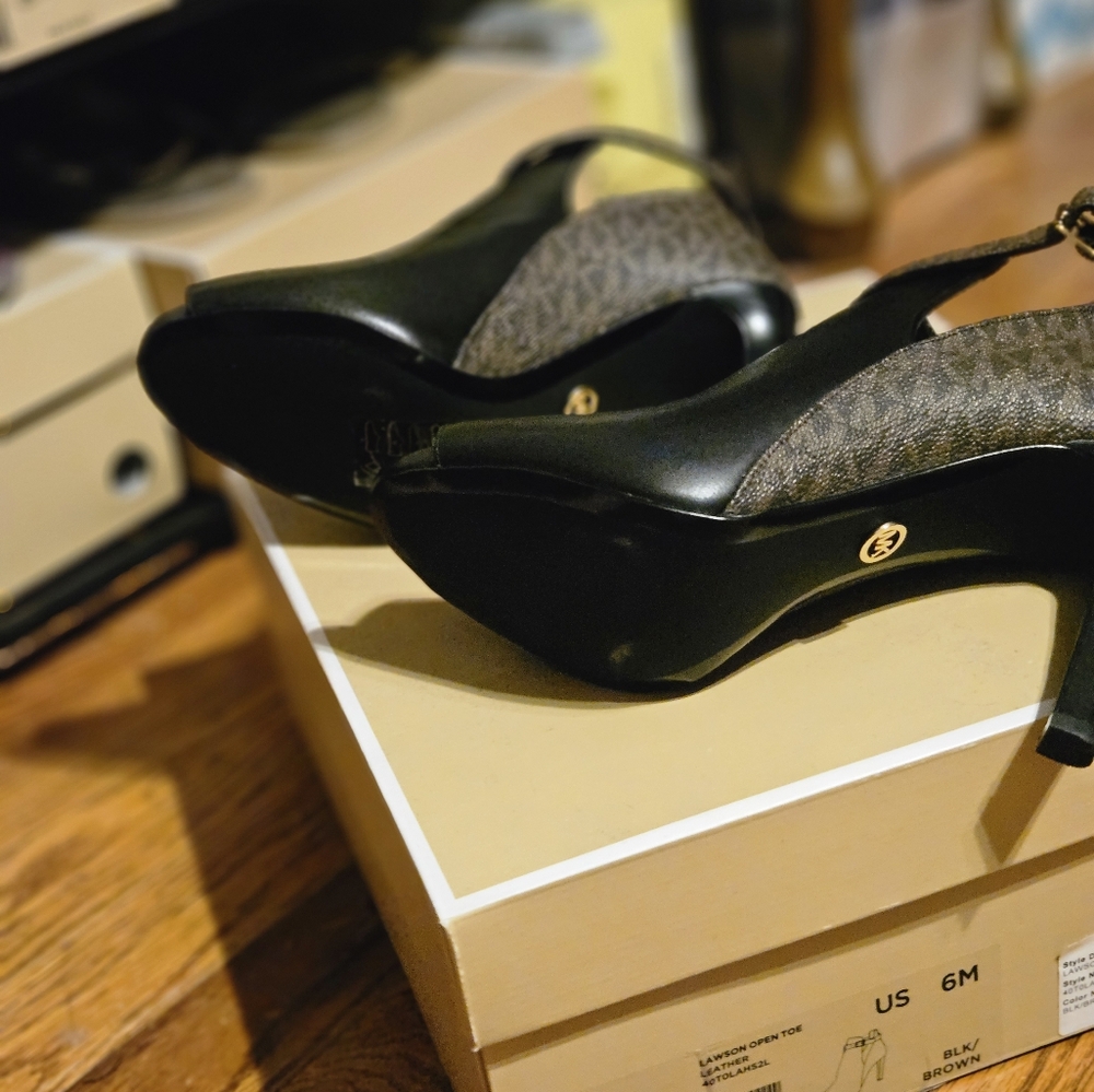 Michael kors ankle boots - Picture 3 of 4